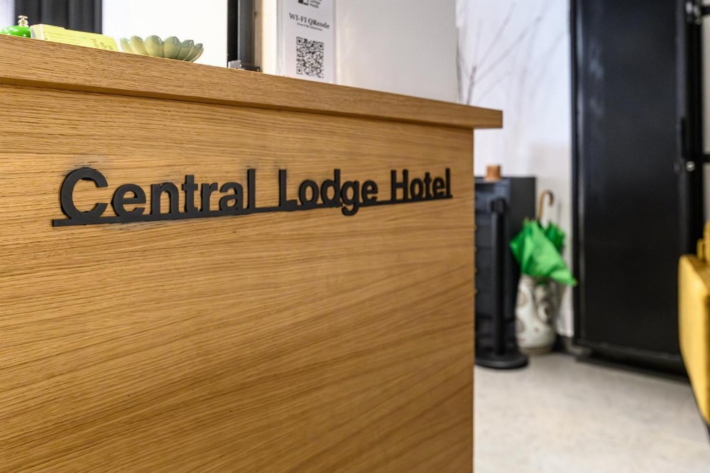 Central Lodge Hotel