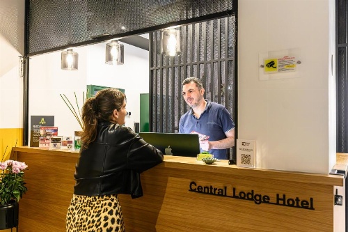 Central Lodge Hotel image 37